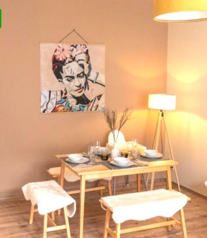 Bautzen Living Appartement - Zentrumslage Parkplatz Babybett Exteriör bild