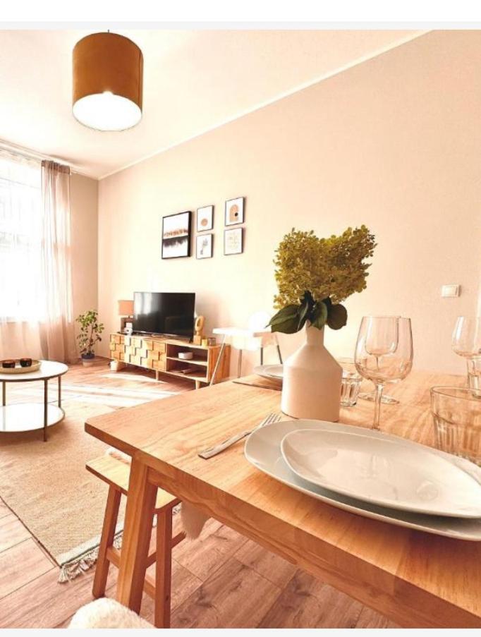Bautzen Living Appartement - Zentrumslage Parkplatz Babybett Exteriör bild
